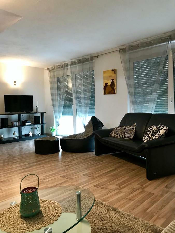 Top Ferienwohnung 125 M² In Salem 잘렘 외부 사진